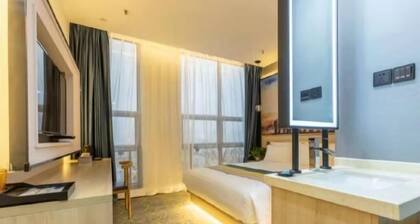 Baoyang Boutique Hotel (Shijiazhuang North Zhonghua Street Zhongchu Plaza)