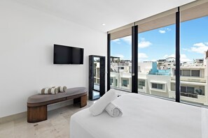 Deluxe Penthouse, Multiple Beds | 1 bedroom, in-room safe, individually decorated, individually furnished