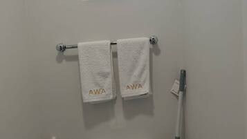 Apartment | Bathroom