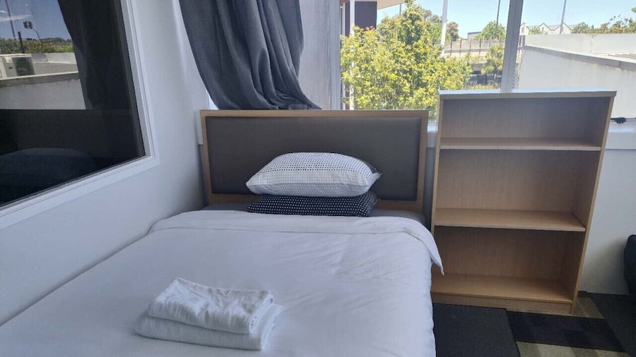 1 Double 1 Single 2 Sofa Beds Suite 2