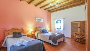 4 dormitoris i planxa i posts de planxar 