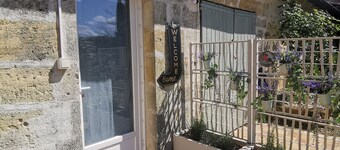 Casa renovada con terraza, para 2 personas cerca de Saint-Émilion