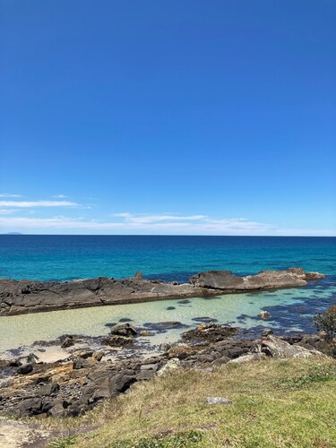 2 minutes walk to lake
SERENITY 
Centrally located