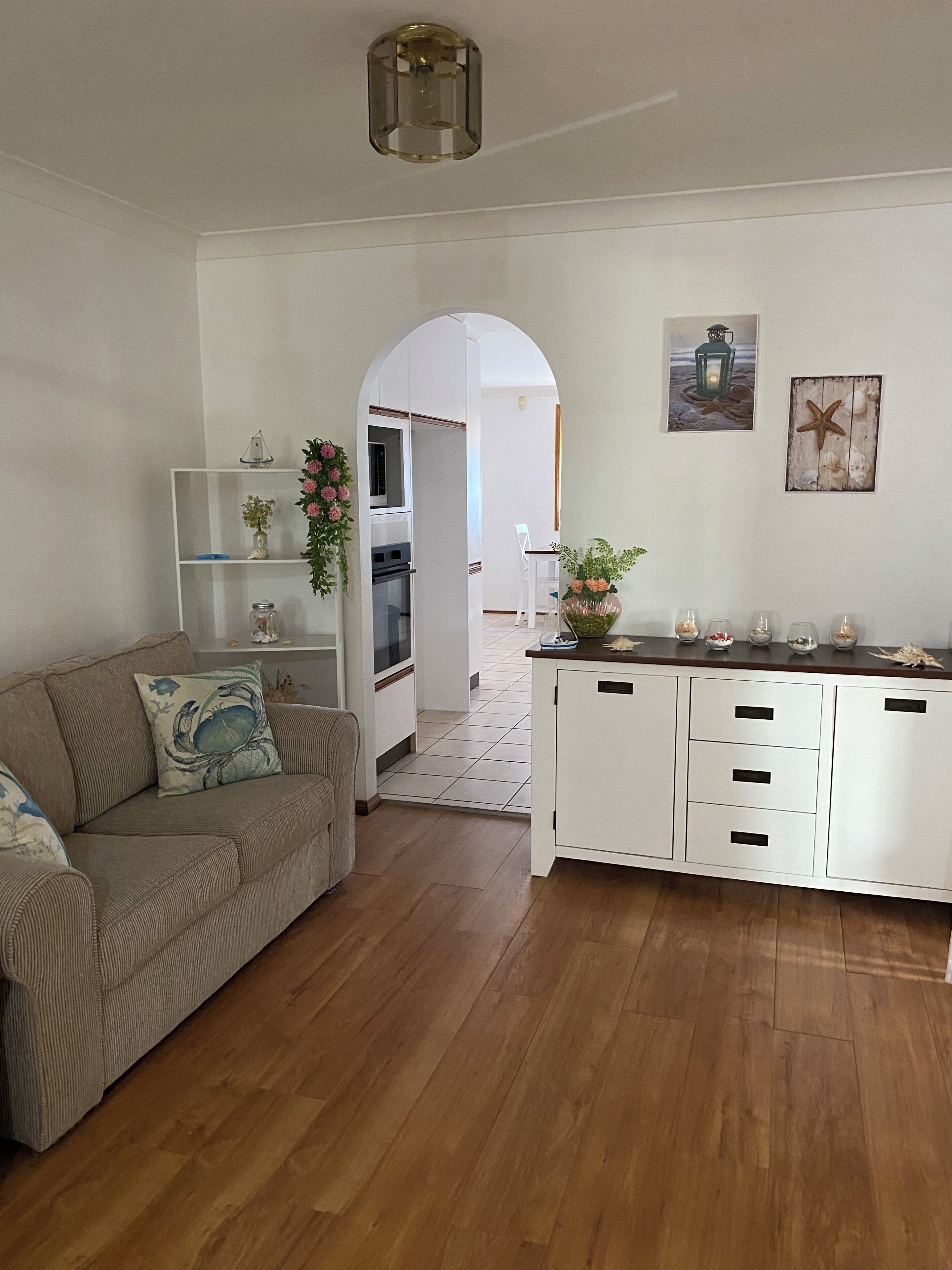 Smart-TV, DVD-Player, Stereoanlage