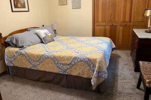 2 Schlafzimmer, Bügeleisen/Bügelbrett, WLAN, Bettwäsche