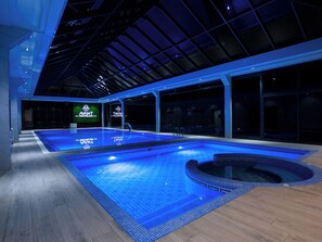 Indoor pool - Avant Wellness Hotel Tashkent Pool&Spa (Tashkent)
