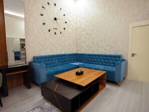 In-room safe, desk, laptop workspace, soundproofing