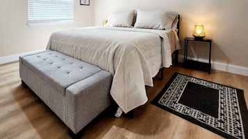 2 bedrooms, iron/ironing board, travel crib, free WiFi