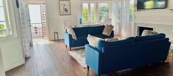 Laguna Beach Escape, Walk to Beach