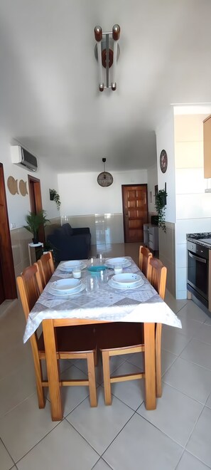 Interior - Apartment 'T2 Edificio Cruzeiro' with Private Pool, Wi-Fi and Air Conditioning (Portimão)