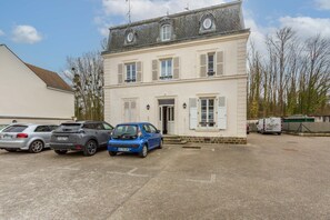 Exterior - Le Saint-Caprais - Studio à 30min d'Orly (Saint-Vrain)