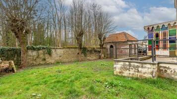 Enceinte de lâhĂ©bergement