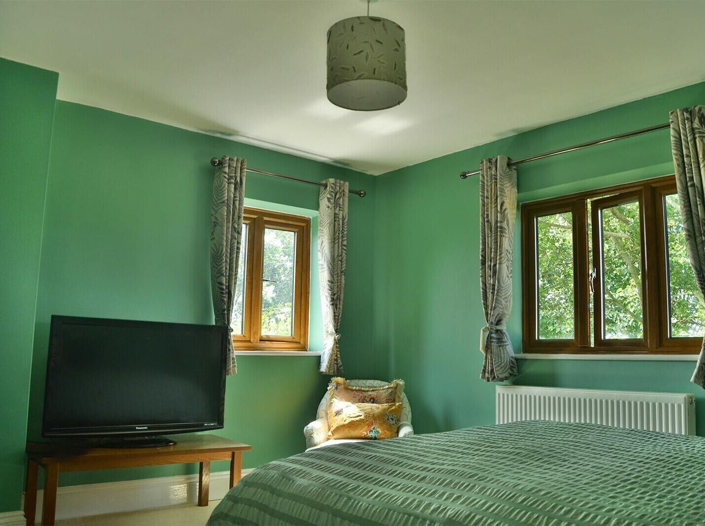 2 chambres, bureau, fer et planche à repasser, Wi-Fi gratuit