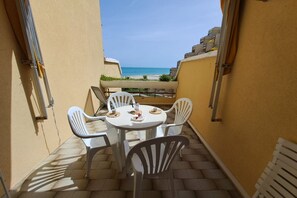 Outdoor dining - SE139 – Senigallia, studio flat with terrace at the Piramidi residence (Senigallia)