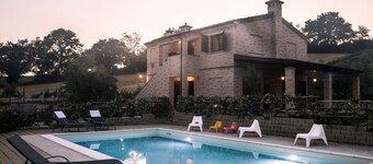 Villa Aurora - Osimo, new villa with swimming pool
