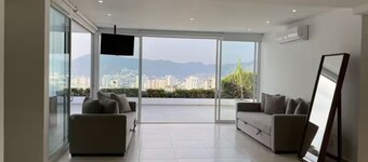 Luxury, Privacy & Stunning Views