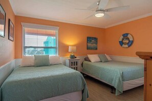 2 habitaciones, escritorio, wifi gratis y ropa de cama