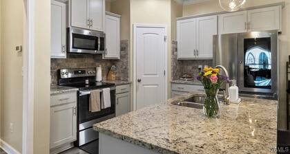 Modern Oasis in Tuscaloosa 10 minutes from downtown and Campus