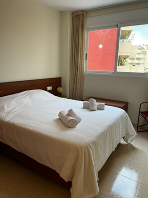 Apartamento, para fumantes | 3 quartos