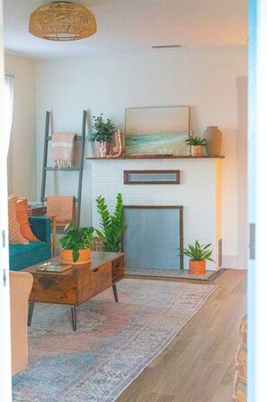 スマートテレビ、書庫