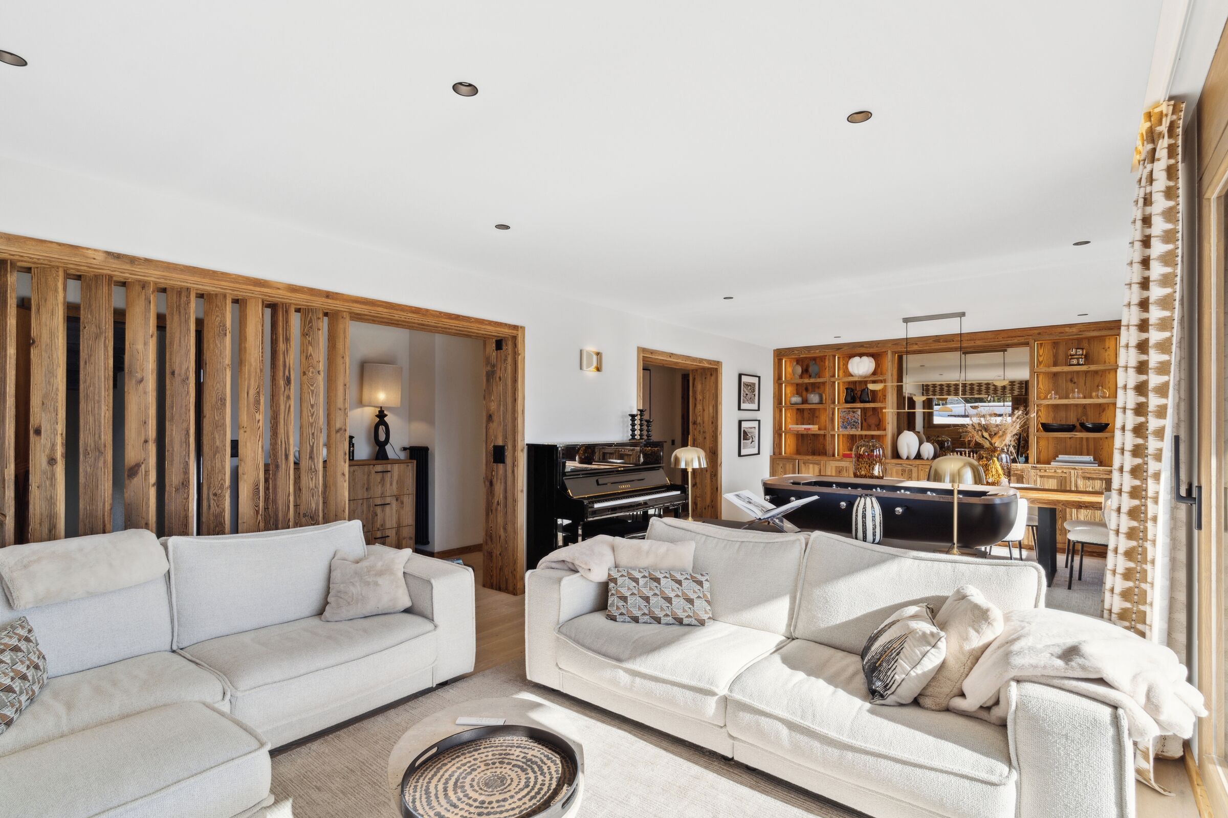 The Alpine Nest By Mrs Miggins **** - Crans-Montana