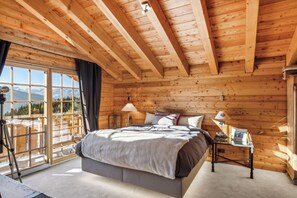 4 chambres, fer et planche à repasser, accès Internet, draps fournis