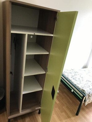 6 habitaciones y wifi gratis 