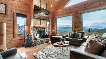 Smart TV, chimenea, videojuegos y futbolito