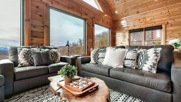 Smart TV, chimenea, videojuegos y futbolito