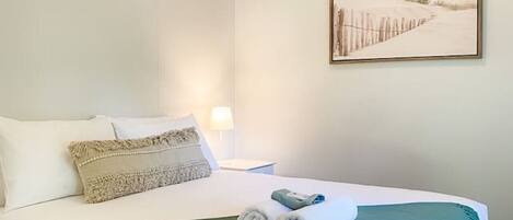 2 habitaciones, escritorio y wifi