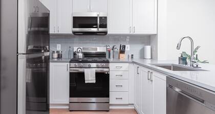 VA - Avalon - Apt 302