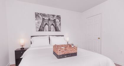 VA - Avalon - Apt 302