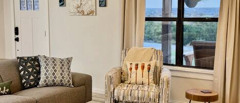 تلفزيون، كُتُب