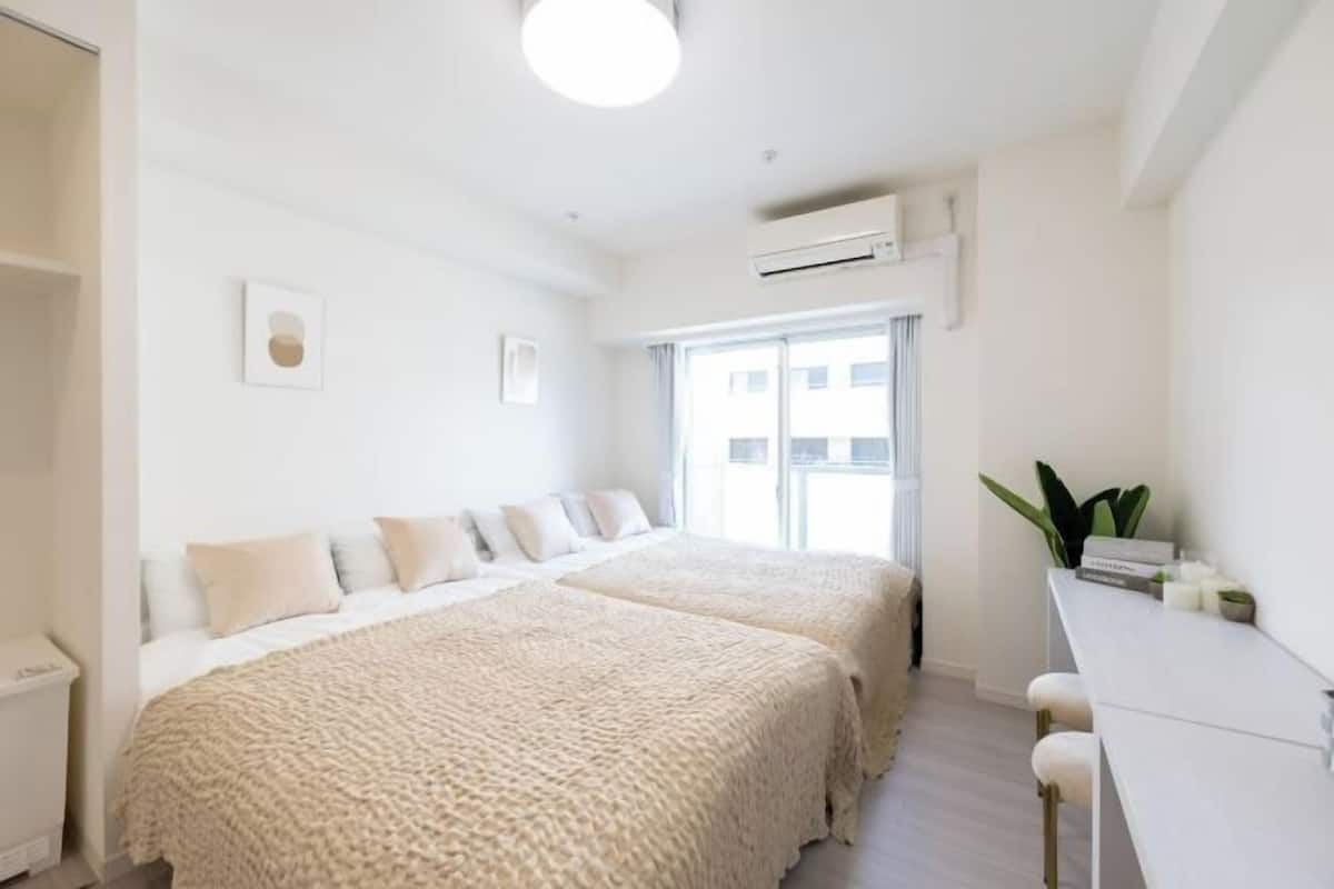 1 Schlafzimmer, individuell dekoriert, individuell eingerichtet