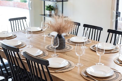 Spacious 4BR Home w/ Fireplace, Game Room, Family Friendly, Near LA Attractions