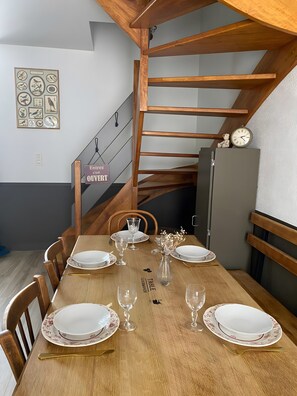 Dining - Holiday Home 'Katel Chez Elle - Maison 5 Pers' with Private Terrace, Private Garden and Wi-Fi (Saint-Christophe-du-Bois)
