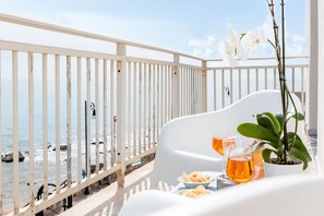 Property grounds - Apartment 'Sunset' with Sea View, Wi-Fi and Air Conditioning (Siculiana Marina)