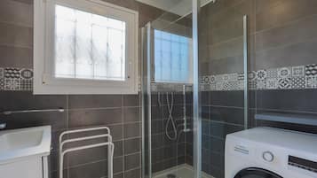 Shower, hair dryer