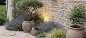 Villa Lailléa with Heated Pool, Jacuzzi & Large Private Garden near Rennes