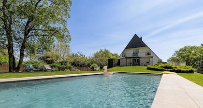 Alojamiento y desayuno 'Kerwall - Chambres Familiales' con piscina compartida