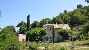 Esterni