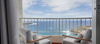 Vacation Apartment 'Live San Marcos' with Sea View, Private Terrace and Wi-Fi