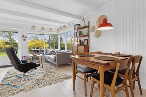 Dining - Holiday home near beach forest and charming Hou (Odder)
