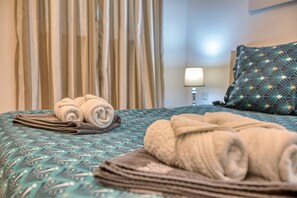 3 bedrooms, WiFi, bed sheets