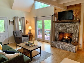 Téléviseur connecté, foyer