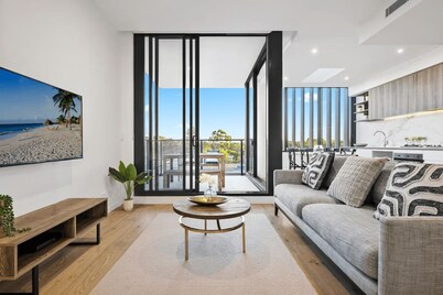 North Ryde- NR005 - Whiteside Street - Spacious 1BR Executive Apartment with Balcony Near Macquarie Centre University