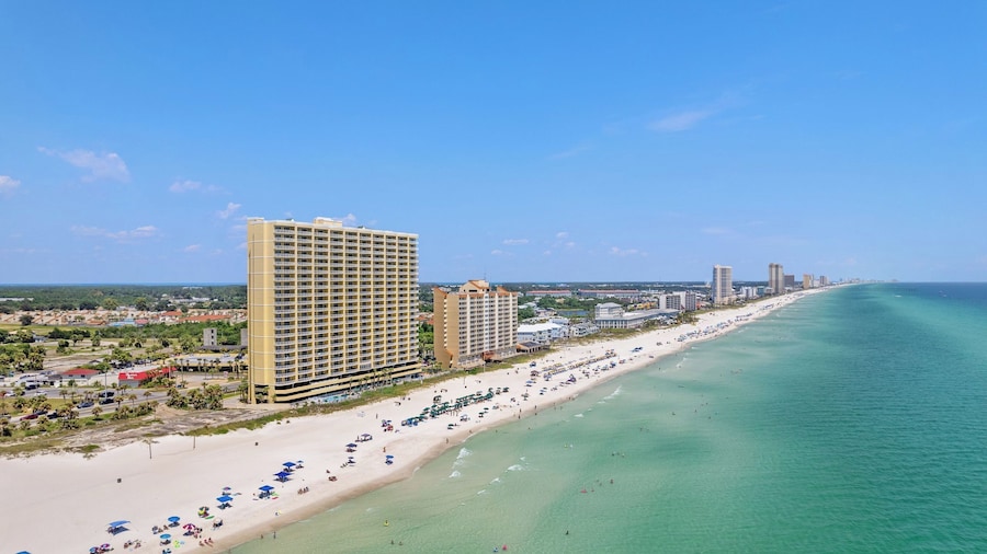 Beachfront Condo w/ Ocean Views + Pool Access + Beach Gear Emerald Isle 808 by Avantstay