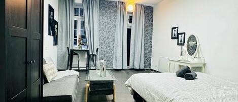 1 غرفة نوم وملاءات أسرّة