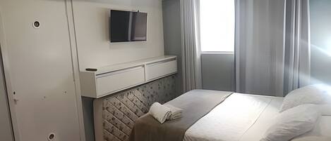 Suíte | Individualmente decorados, escrivaninha
