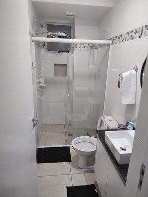 Bathroom - Quartos Prox Av Paulista e Frei Caneca (Sao Paulo)